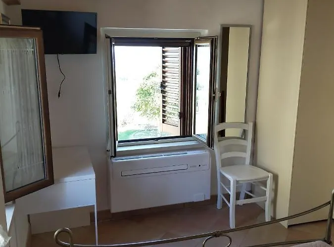 La Dimora Di Maddalena Bed & Breakfast 3*