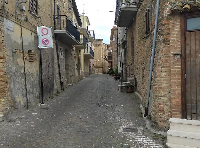 La Dimora Di Maddalena Alojamento de Acomodação e Pequeno-almoço Tortoreto